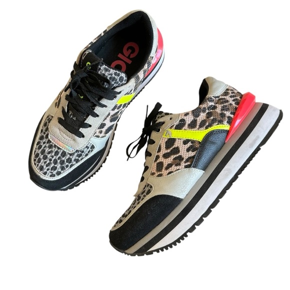 Gioseppo Women's Leopard Print Sneakers Size 8.5 - Picture 1 of 8